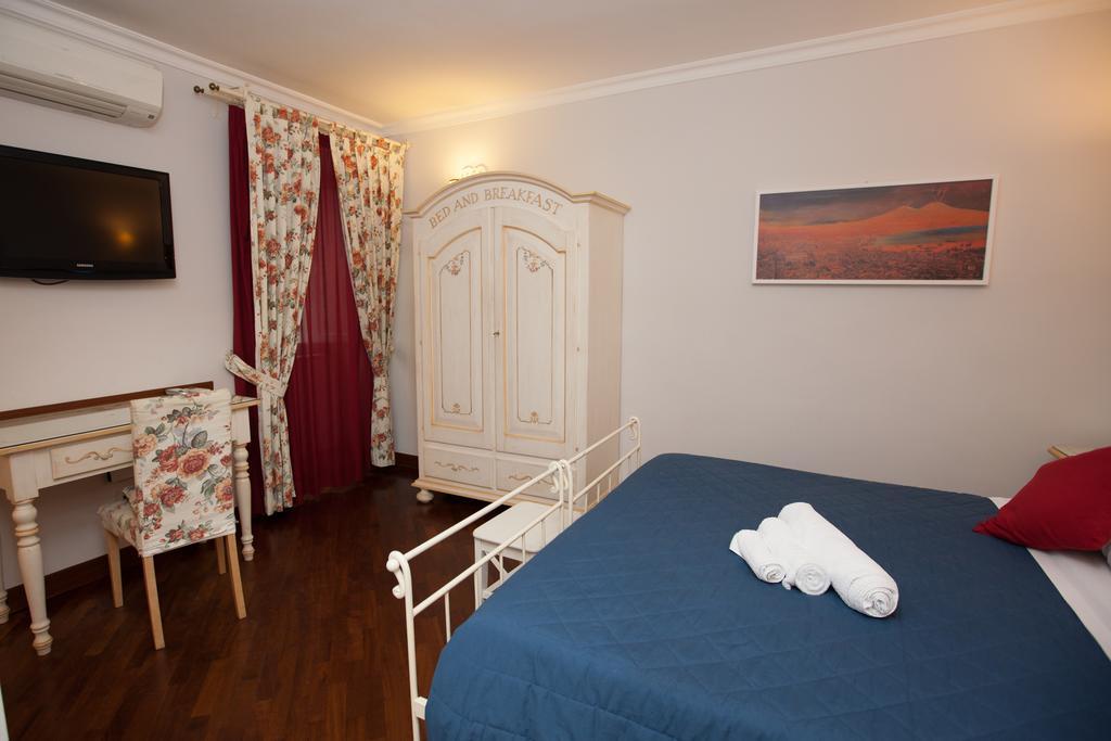 Hotel Ausonia 나폴리 외부 사진