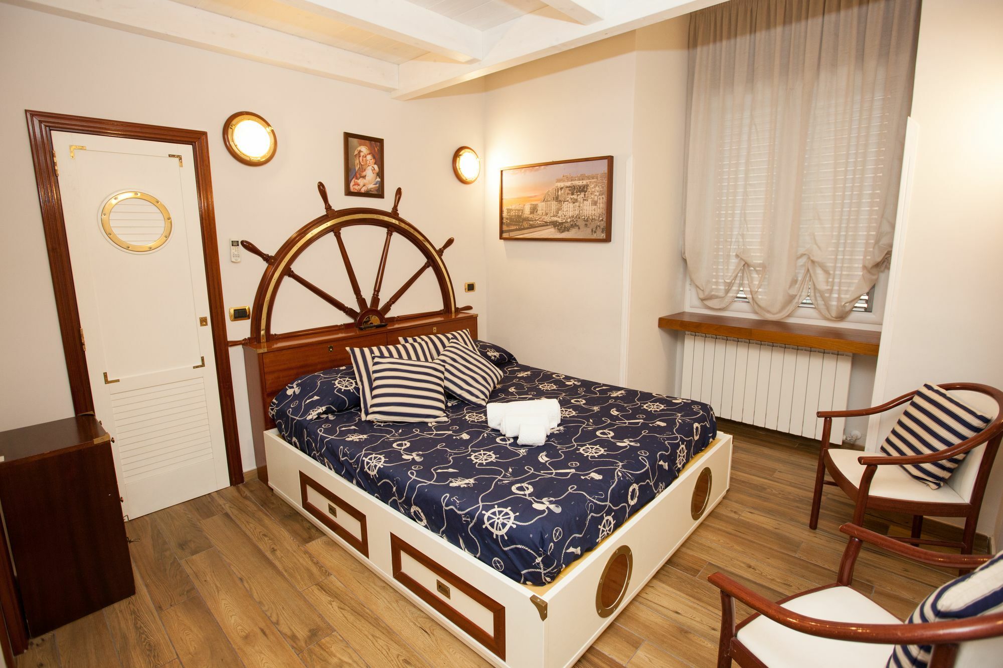 Hotel Ausonia 나폴리 외부 사진